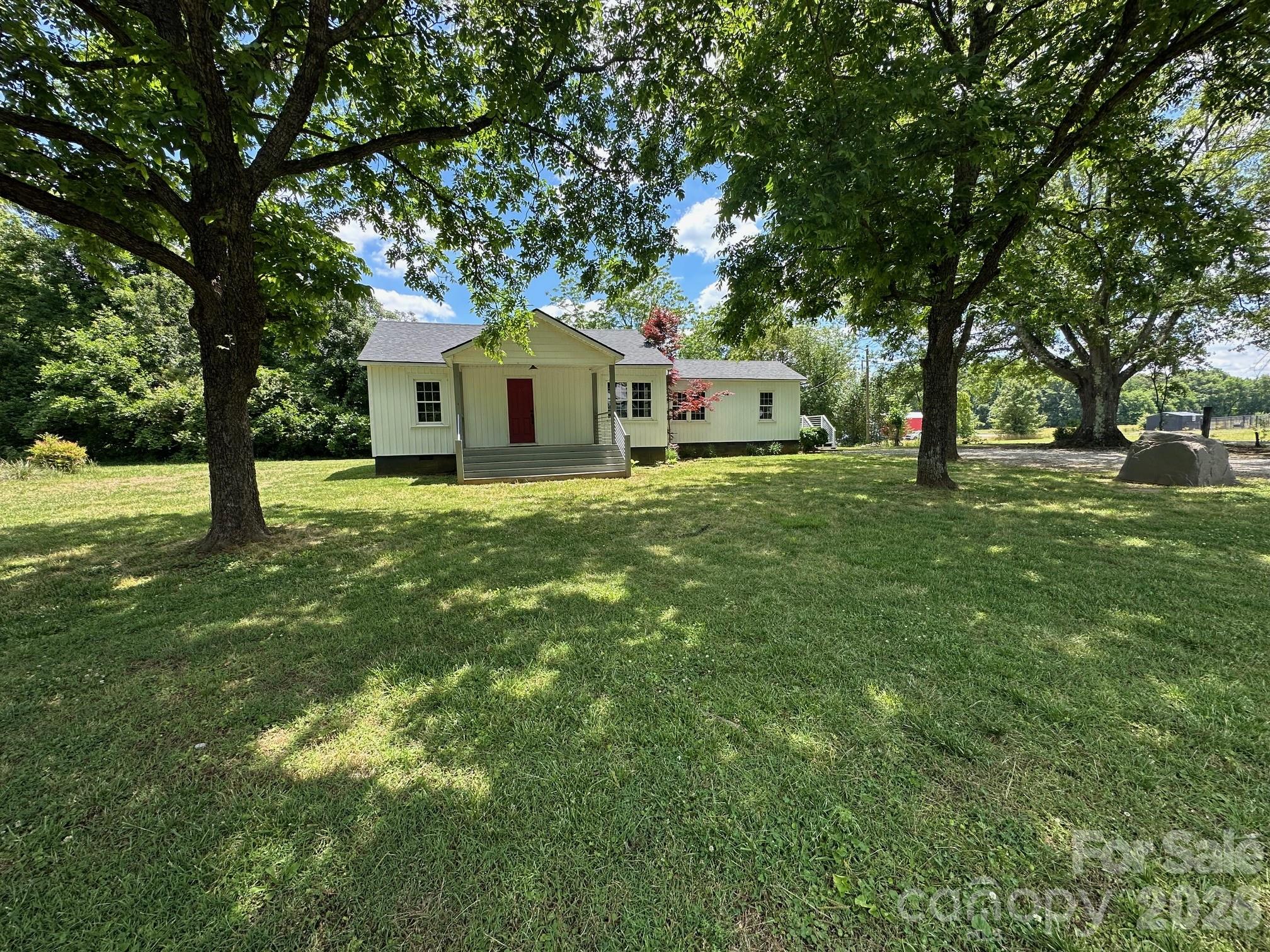 358 N Green River Road