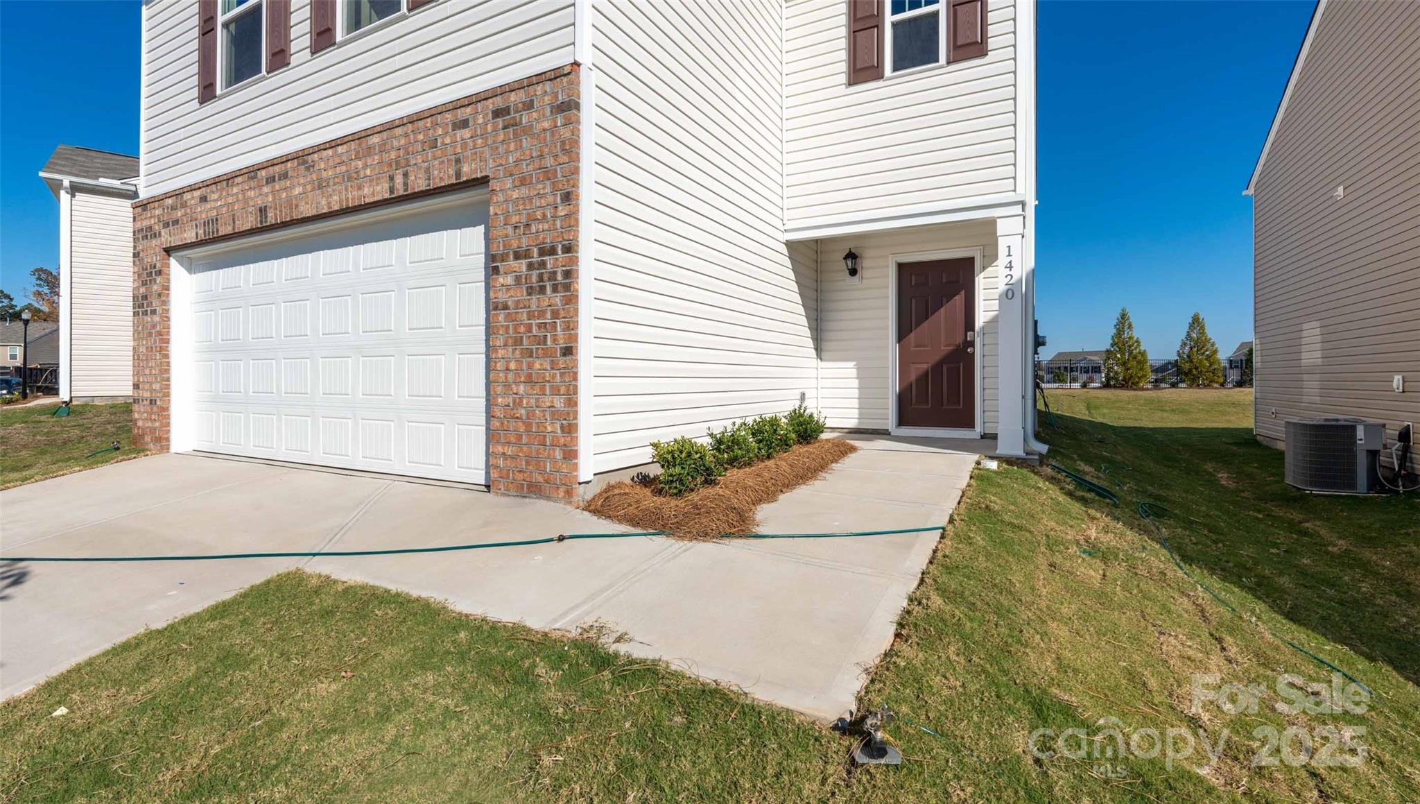 40 Lillian Lane