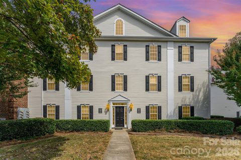 Photo of 4002 Town Center Road, Harrisburg, NC 28075 (MLS # 4381248)