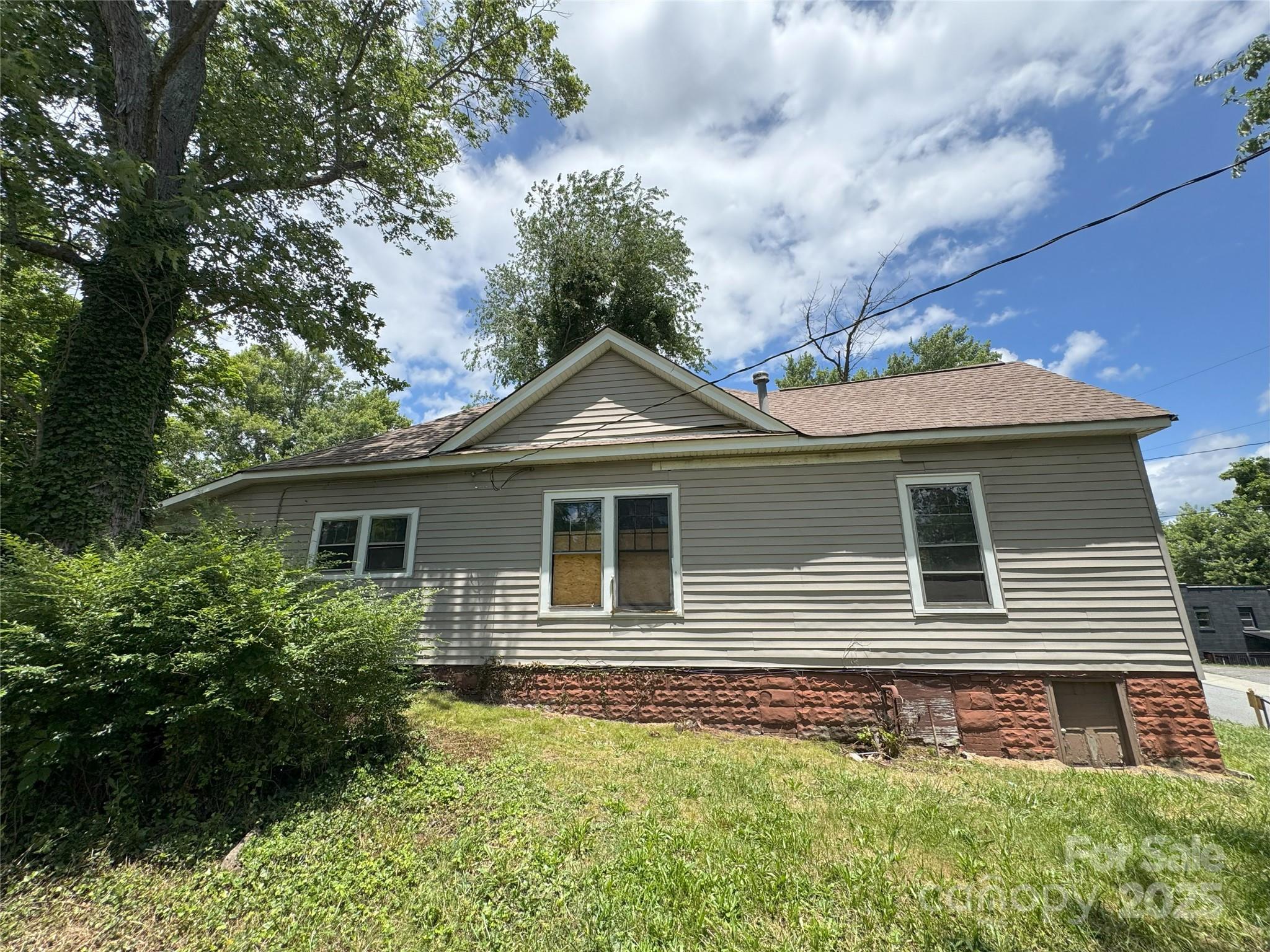 21 Allen Street