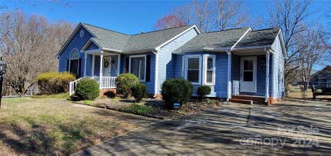 Photo for 103 Weeping Willow Way