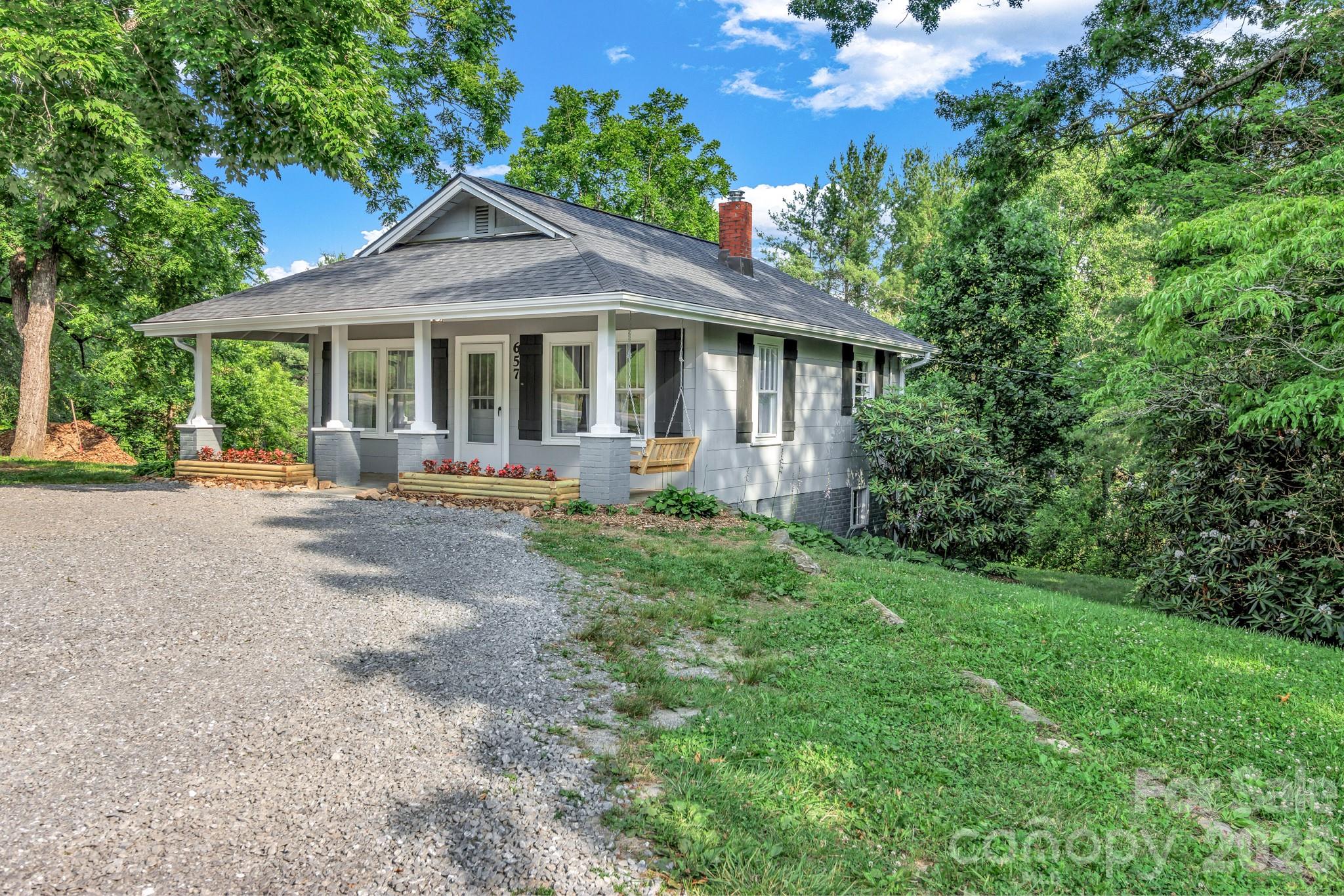 657 Old Fort Road