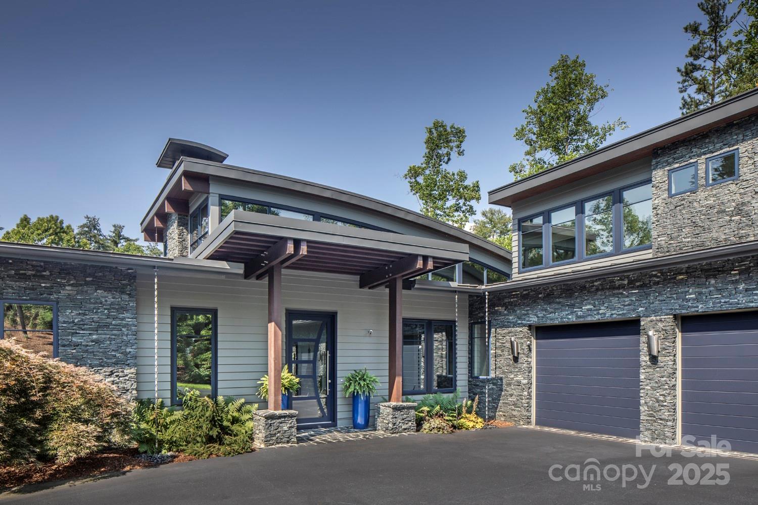 32 Brookline Drive