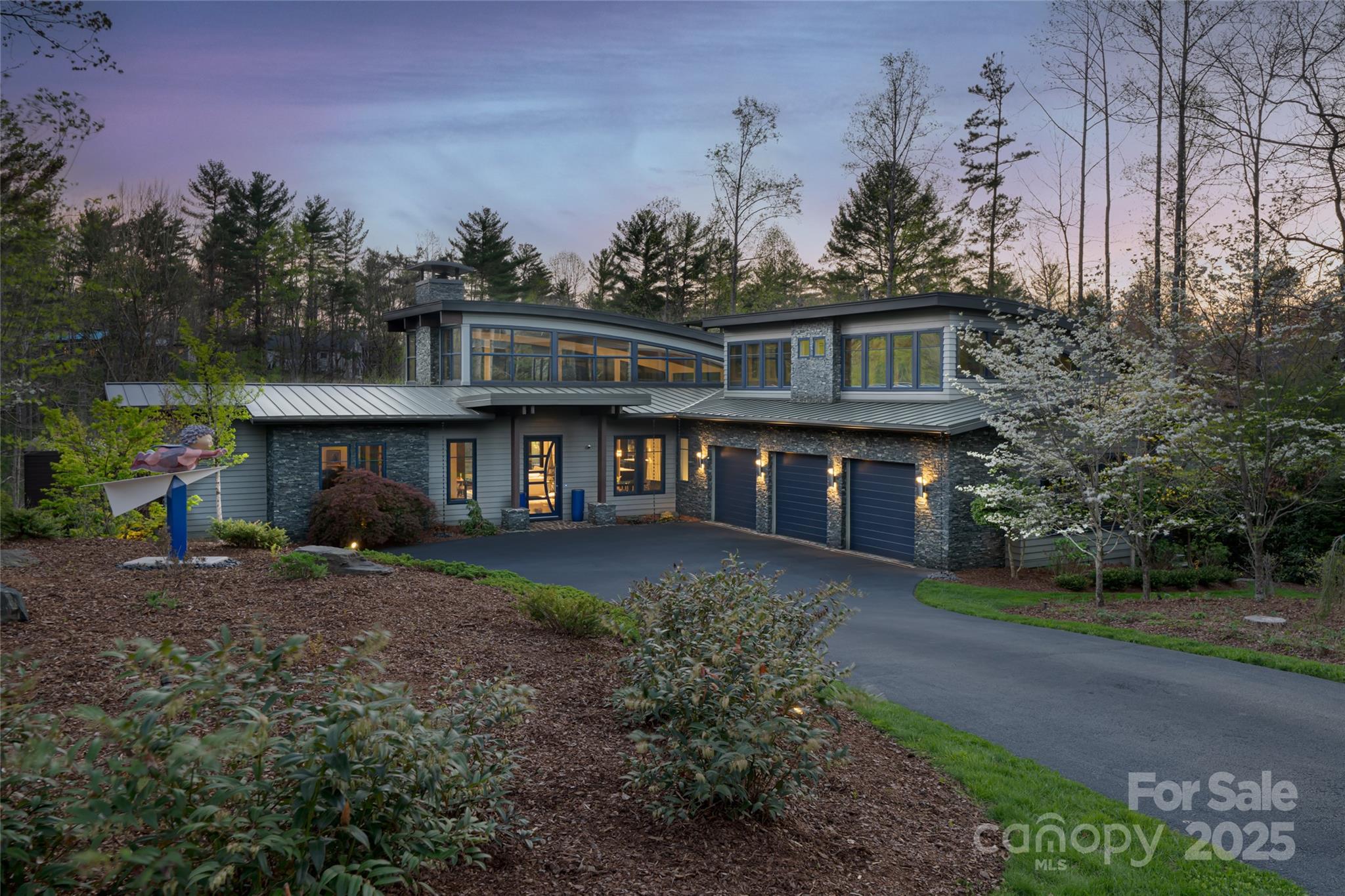 32 Brookline Drive