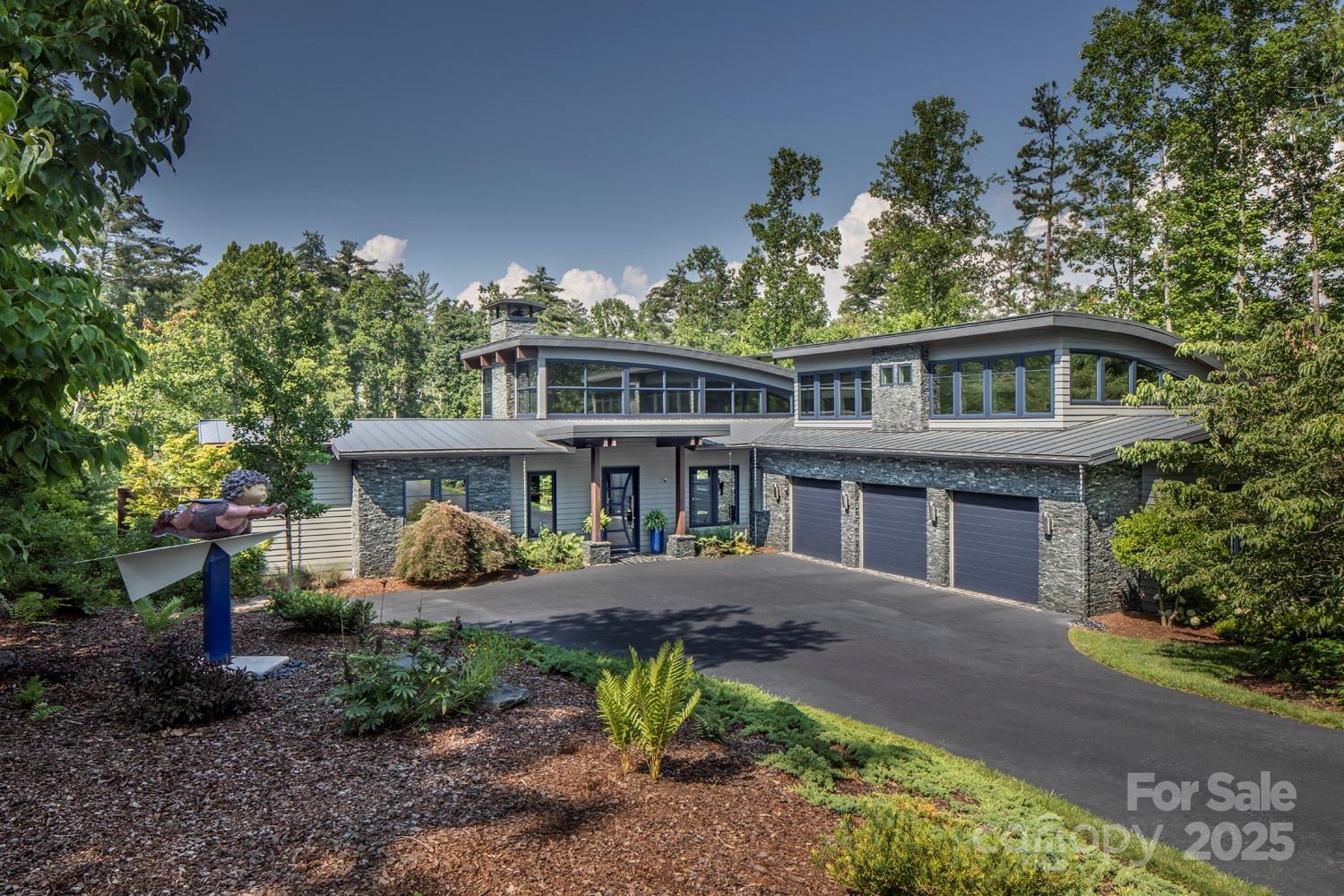 32 Brookline Drive