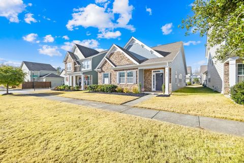 A home in Huntersville