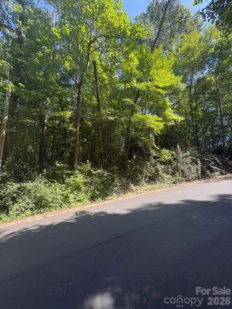 404 Summit Drive SE