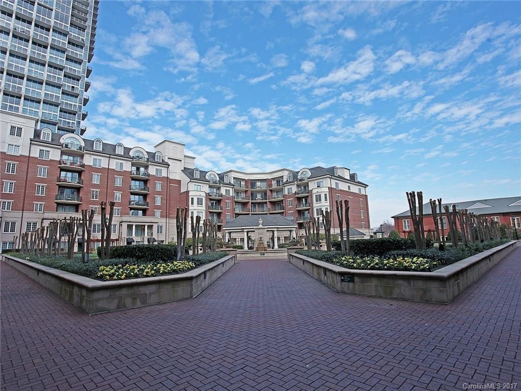 Fifth And Poplar - Residential