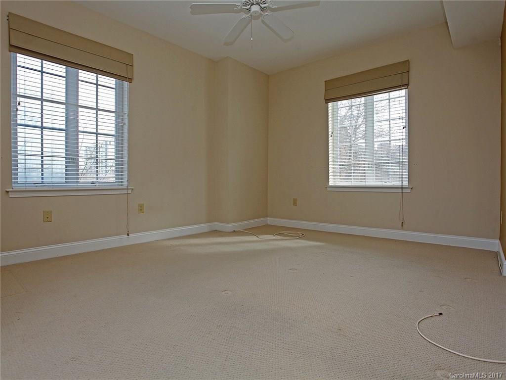 Fifth And Poplar - Residential