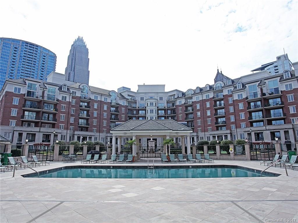 Fifth And Poplar - Residential