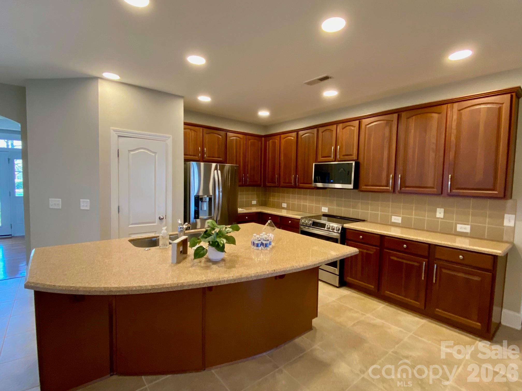 11003 Round Rock Road