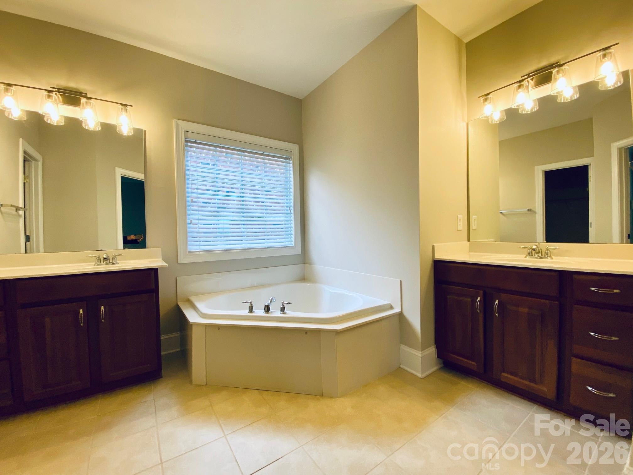 Stone Creek Ranch - Residential