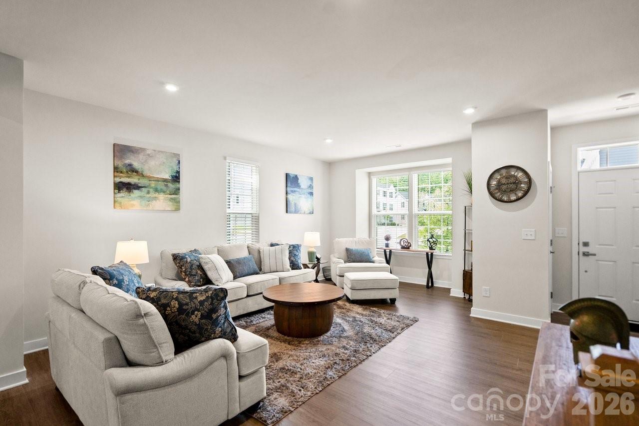 513 Evergreen Terrace 22