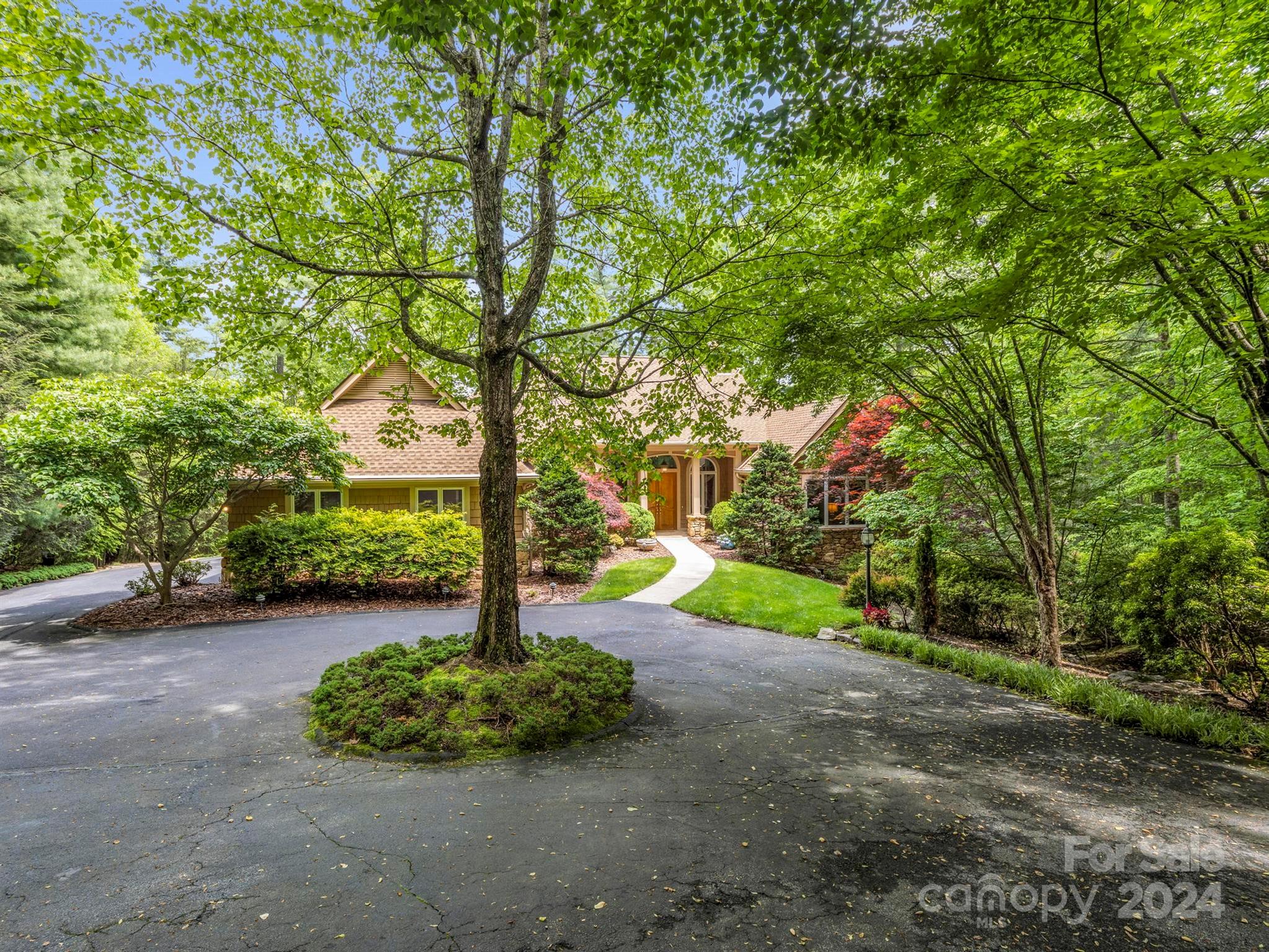 Champion Hills - Residential