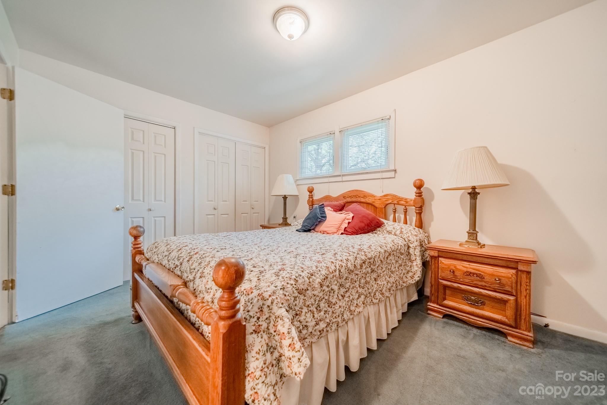 Colonial Village - Residential