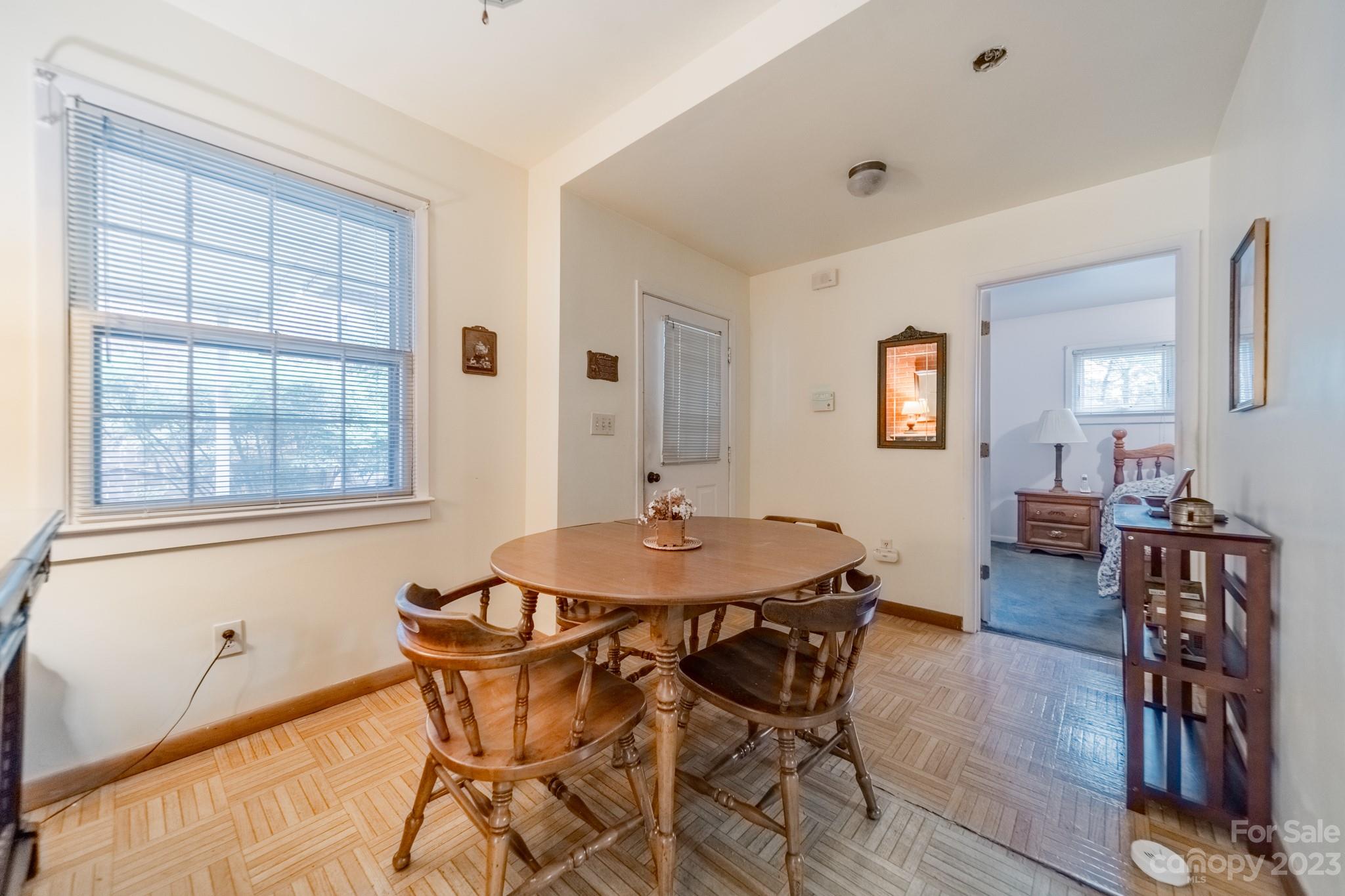 Colonial Village - Residential