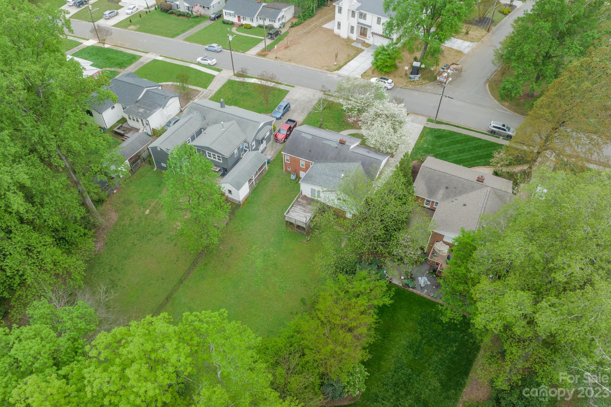 Colonial Village - Residential