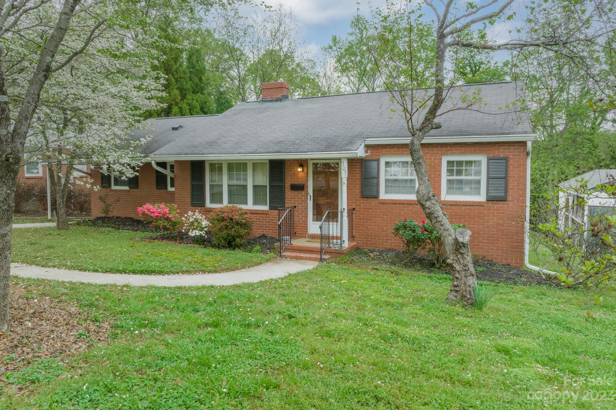 Colonial Village - Residential