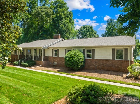 Photo of 3960 Burton Lane, Denver, NC 28037 (MLS # 4398125)