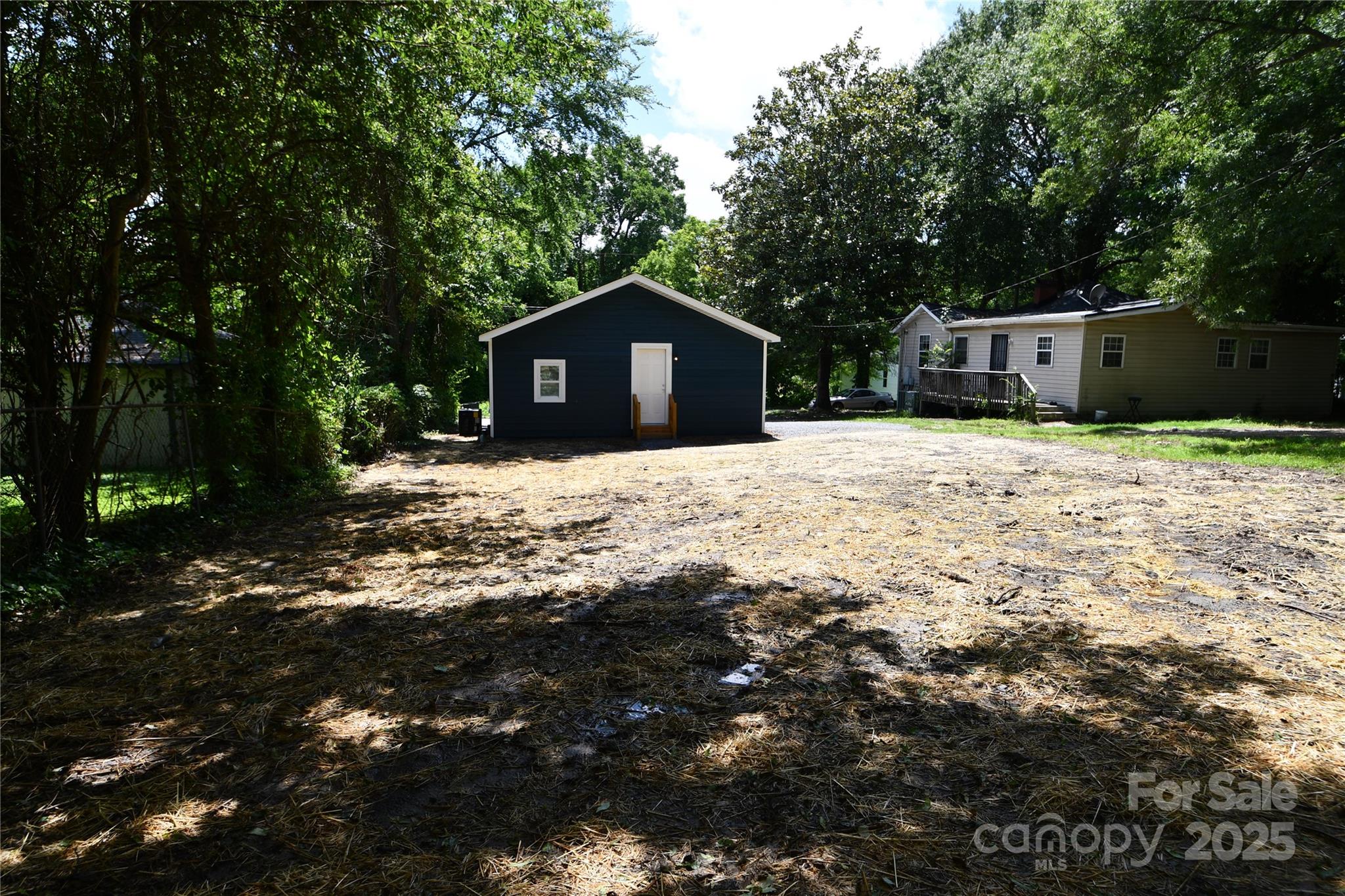 1406 Caldwell Street
