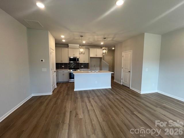 Hardy Pond - Residential