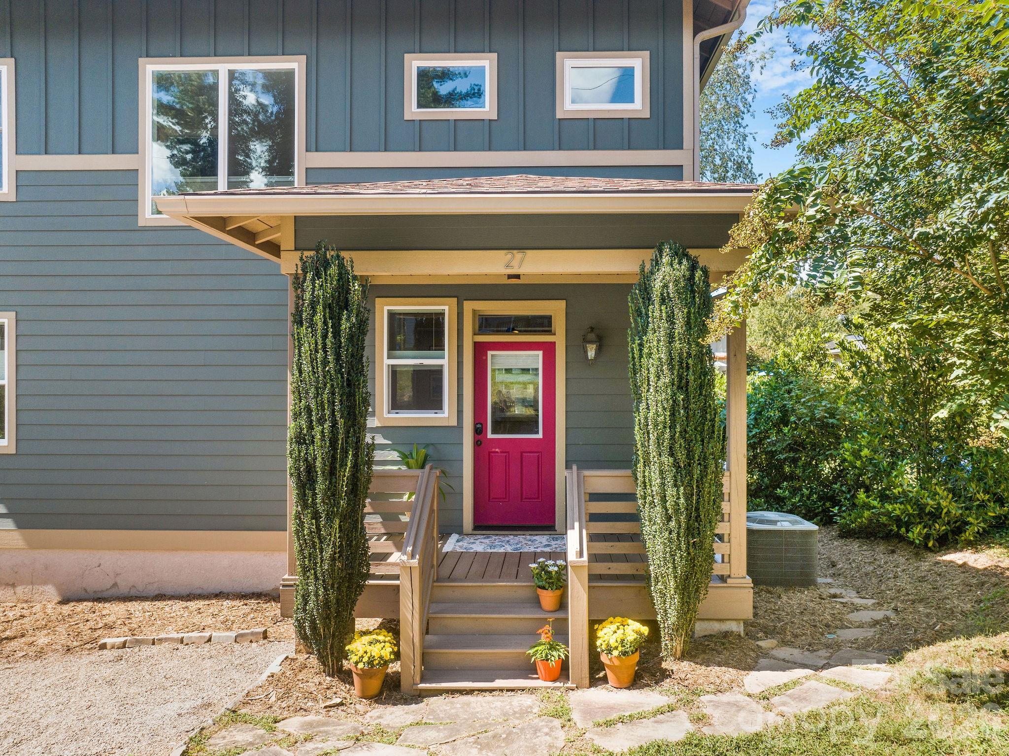 27 Hubbard Avenue