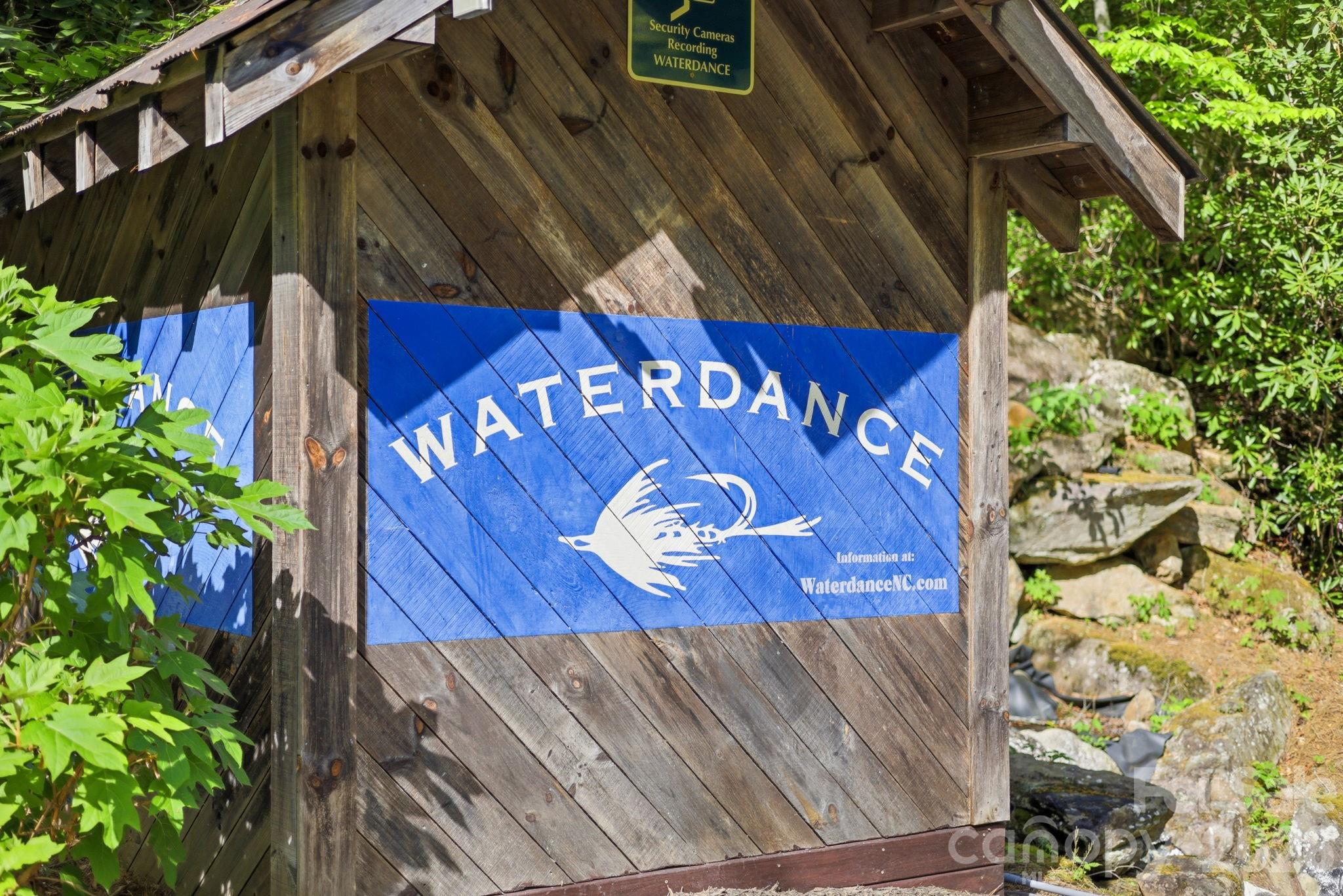 Waterdance - Land