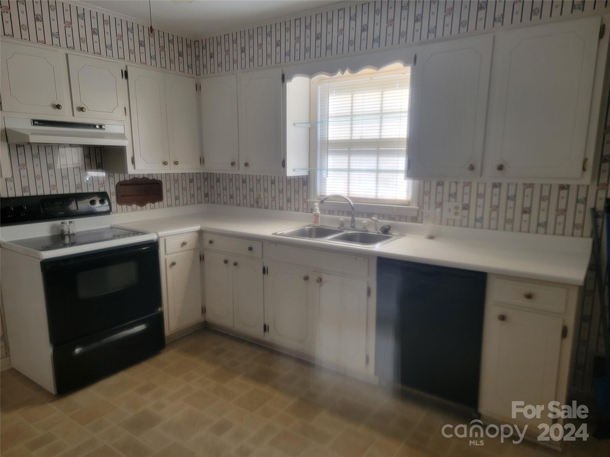 Cherokee Estates - Residential