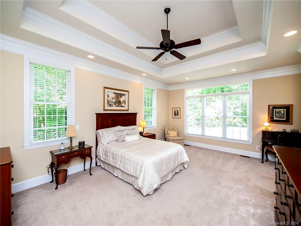 The Coves On River Oaks - Residential