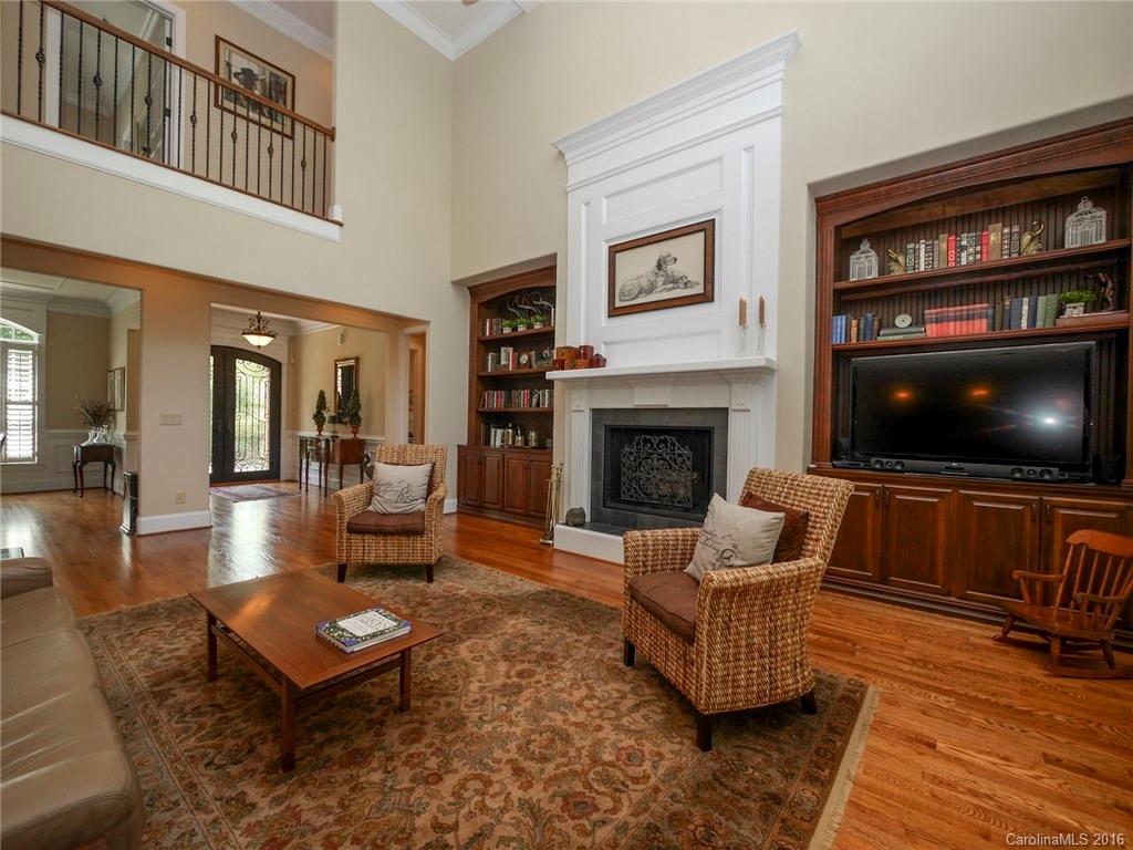 The Coves On River Oaks - Residential