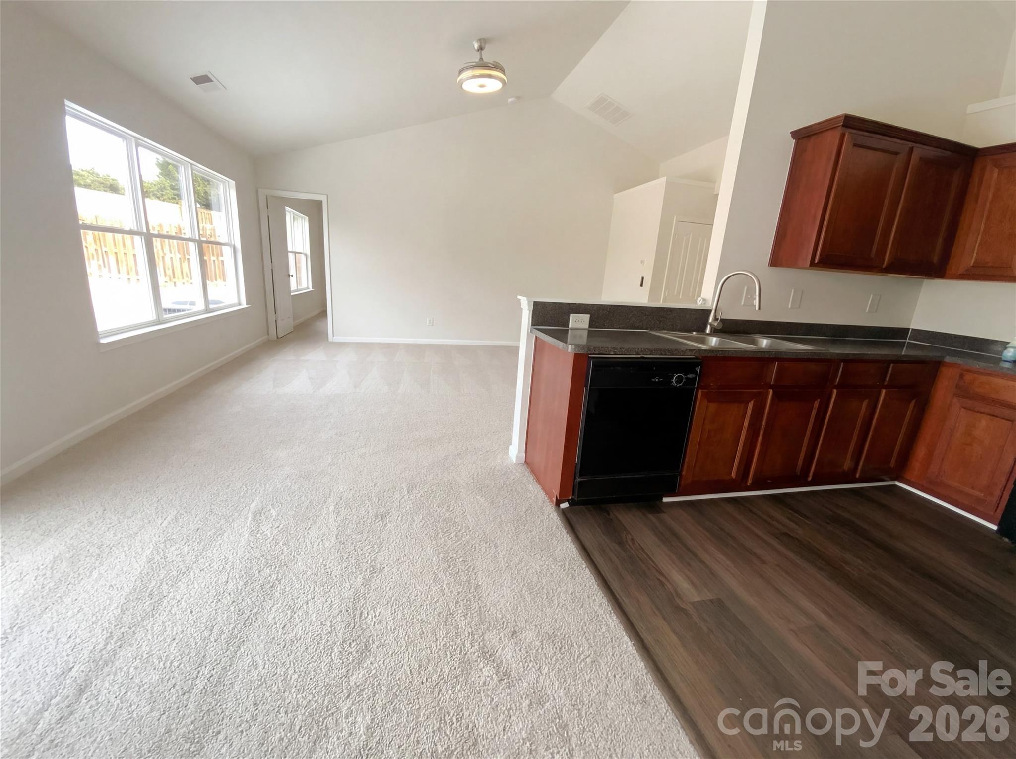 Avery Glen - Residential