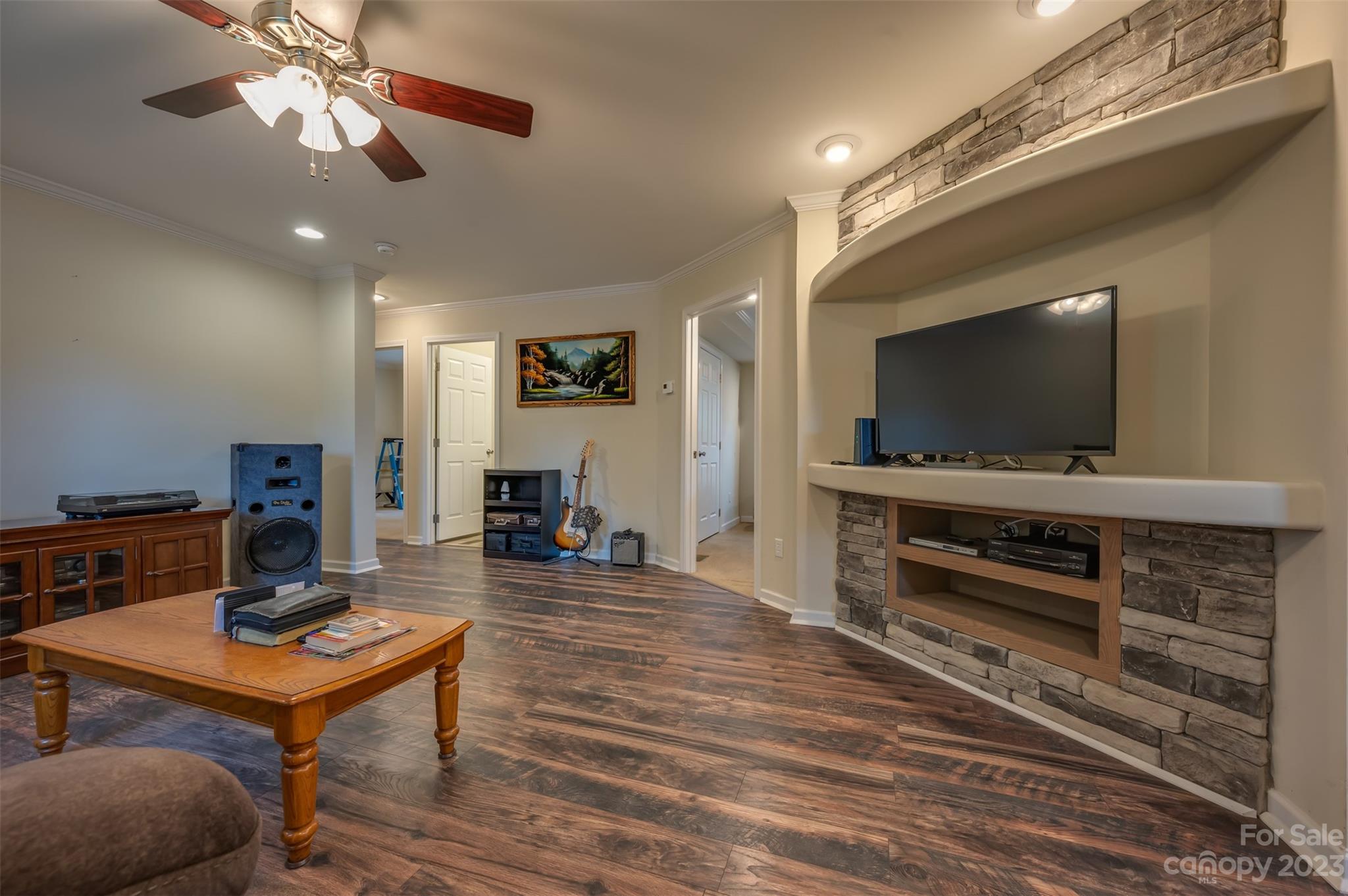 White Oak Village - Residential