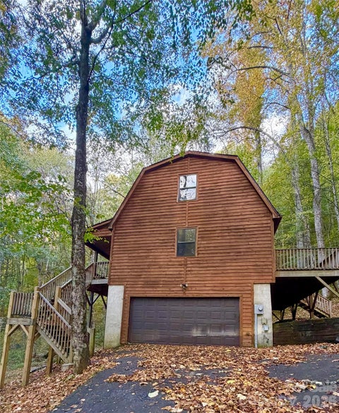 Photo of 579 Apple Creek Road, Waynesville, NC 28786 (MLS # 4428615)