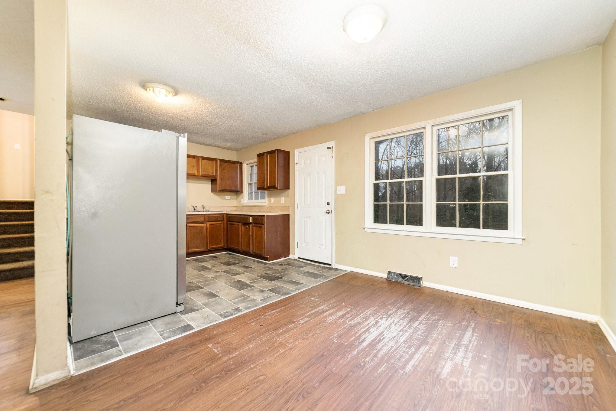 7126 Covecreek Drive