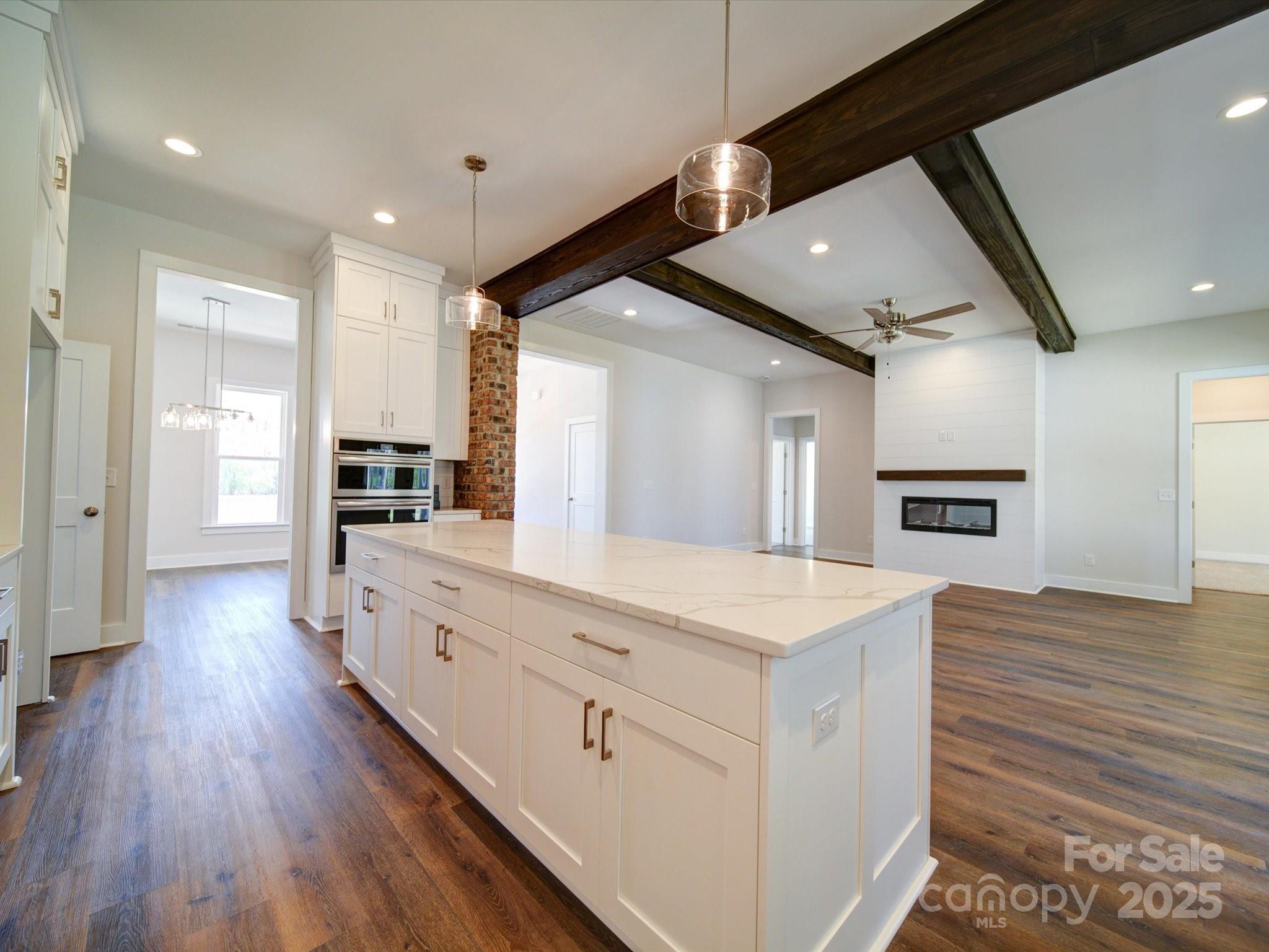 4016 Landsford Road