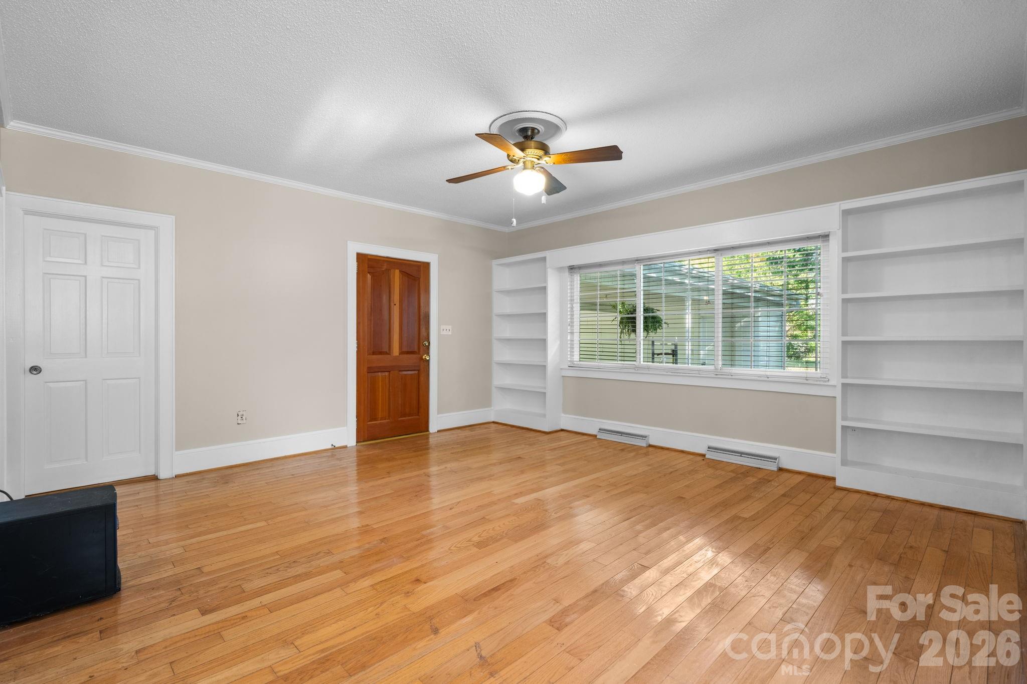 144 Hunter Bridge Road