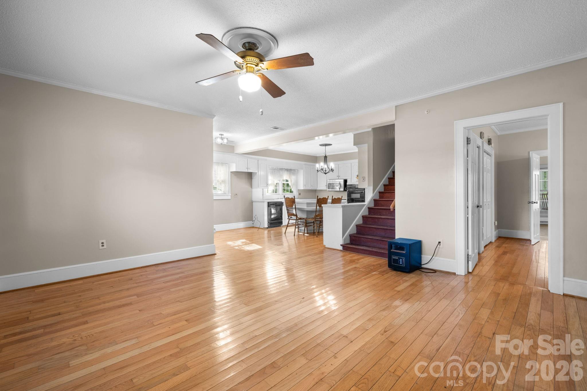 144 Hunter Bridge Road
