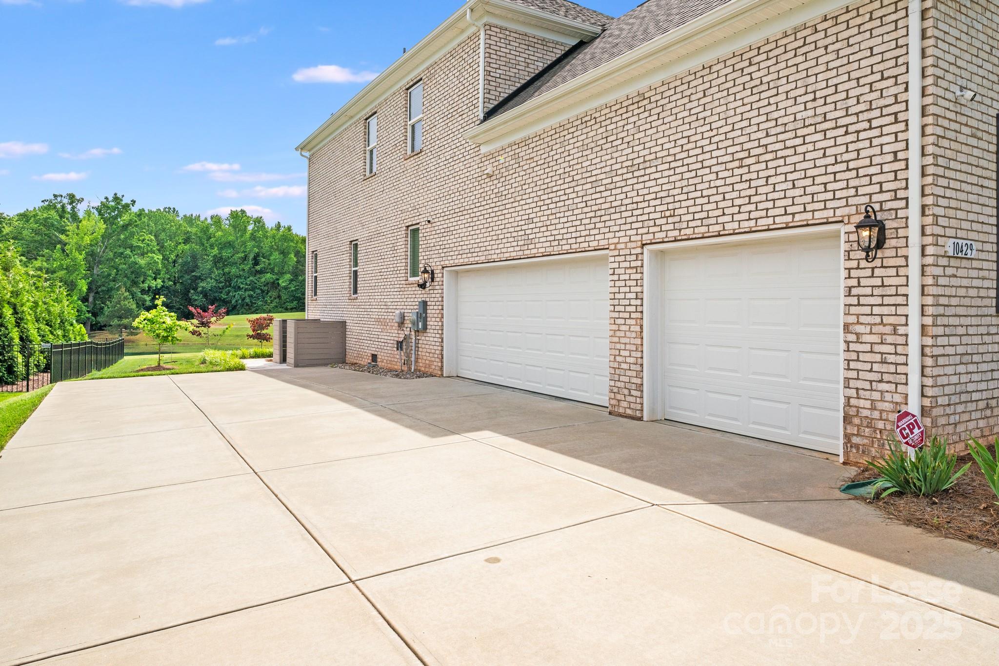 Summerwood - Residential Lease