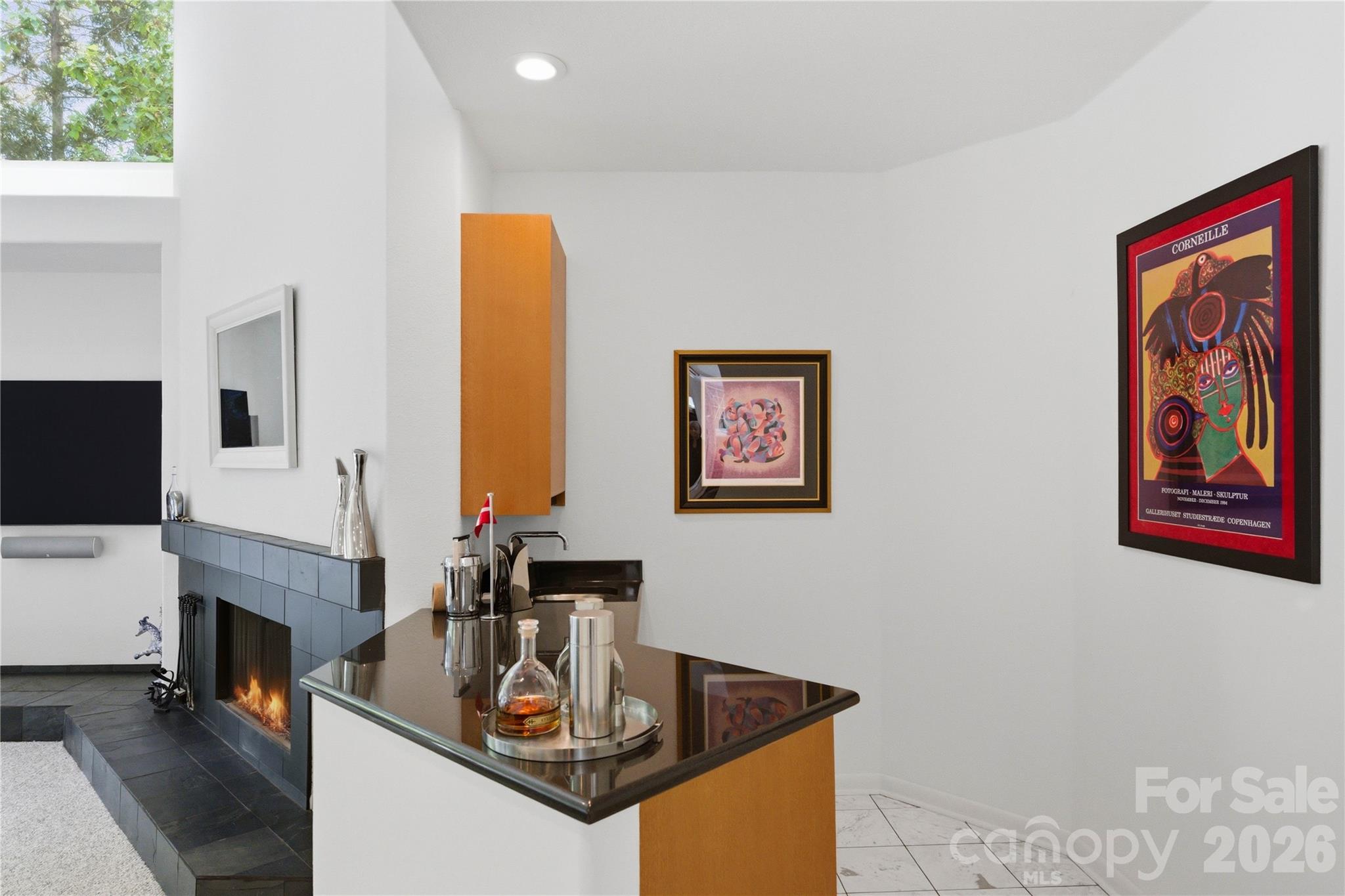 The Peninsula - Residential