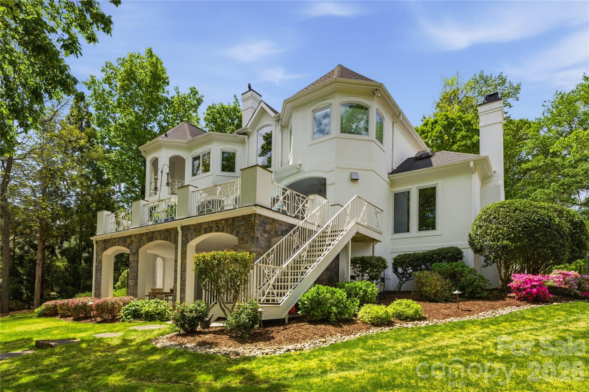 The Peninsula - Residential