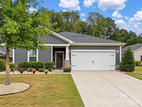 Photo of 7715 Porrera Street, Charlotte, NC 28214 (MLS # 4428468)