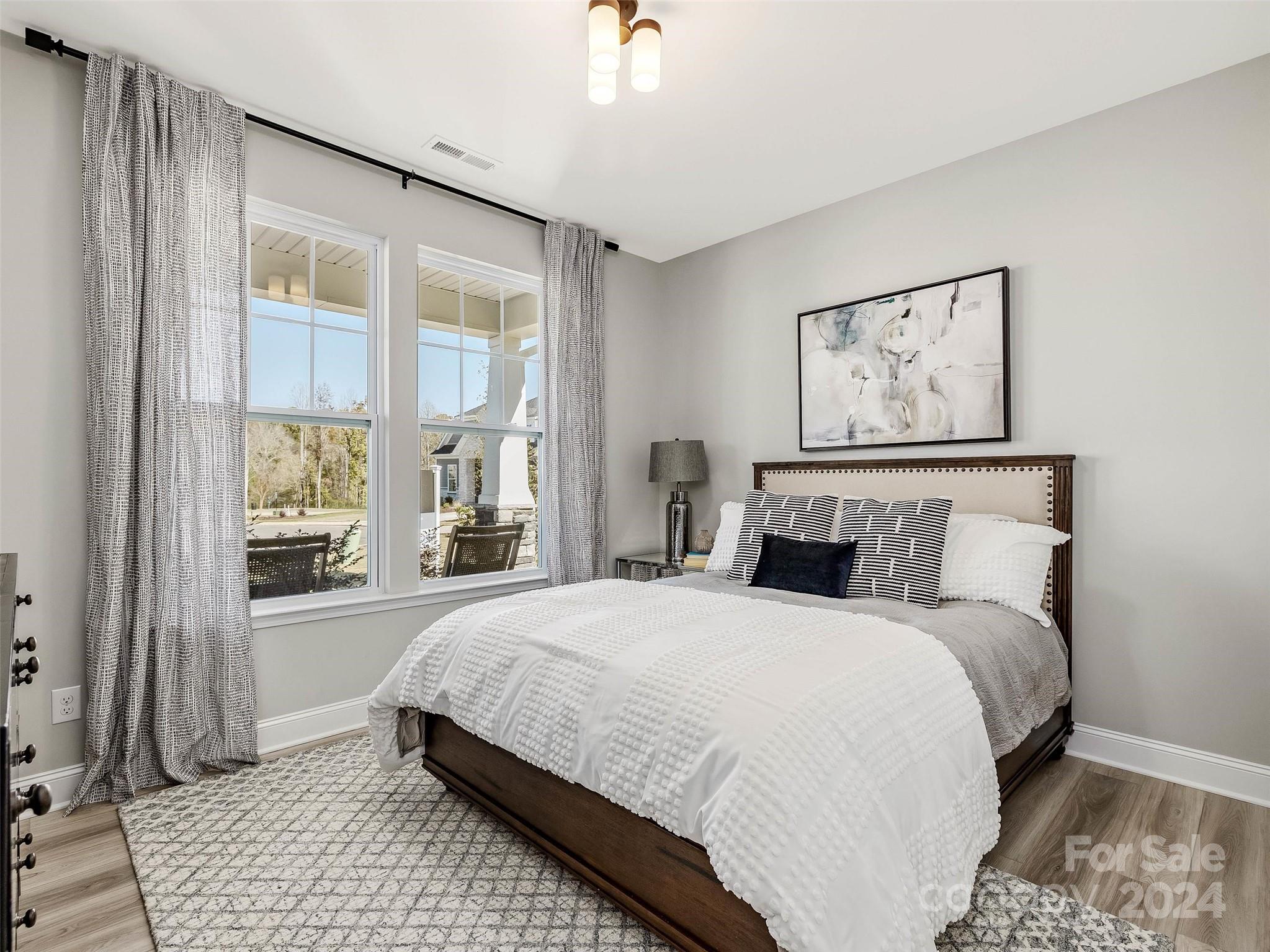 Lakeside Glen - Residential