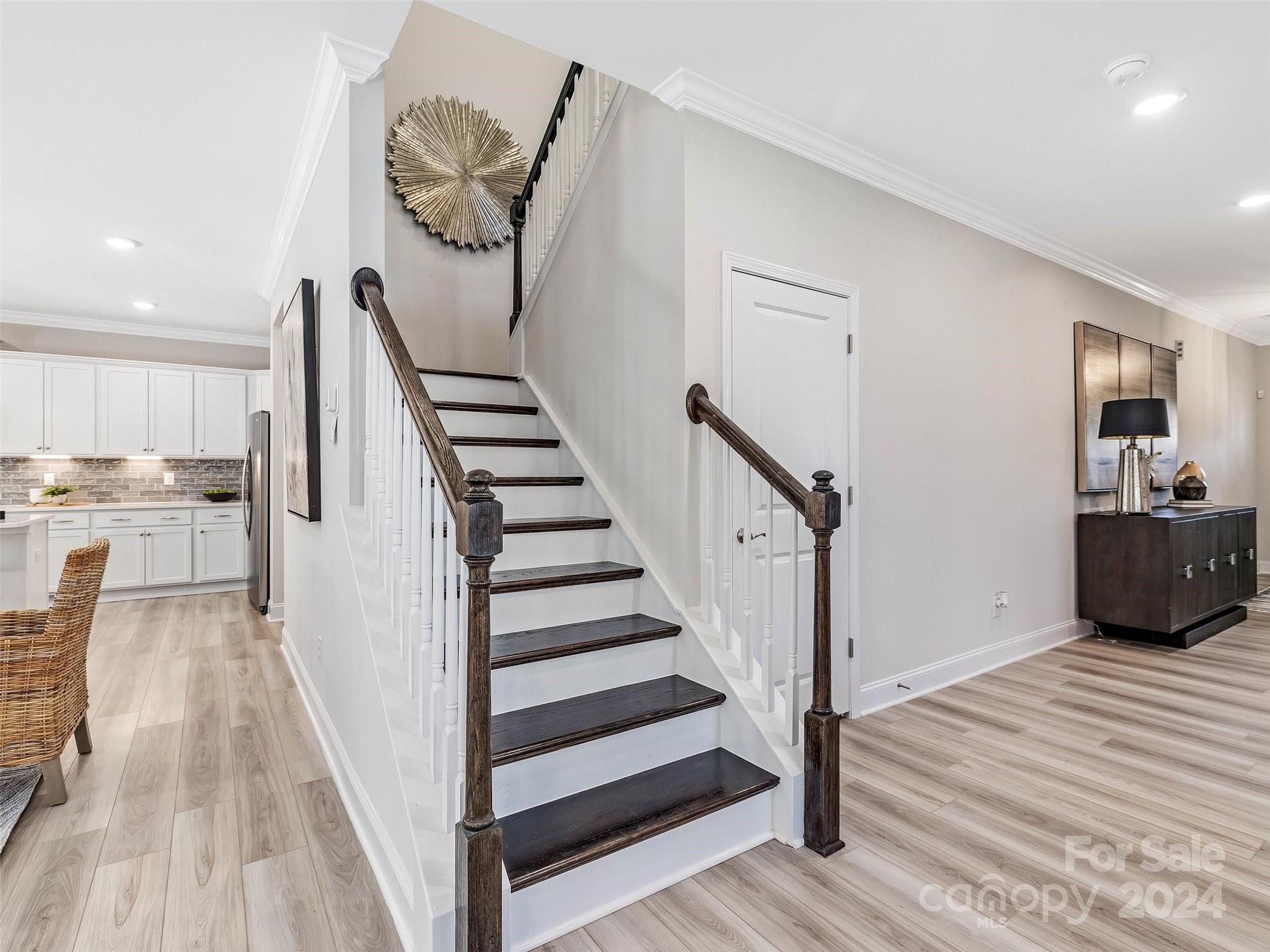 Lakeside Glen - Residential