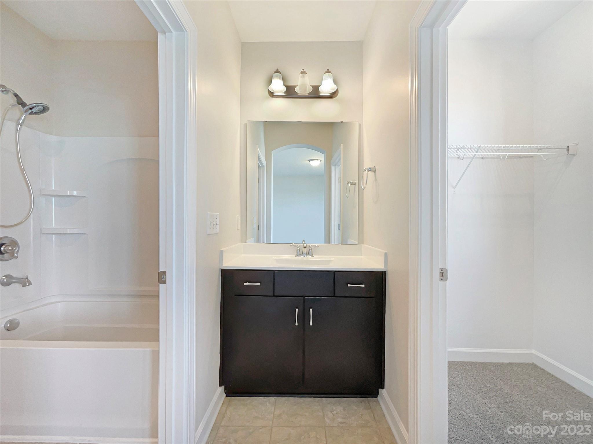 Churchill Farms - Residential