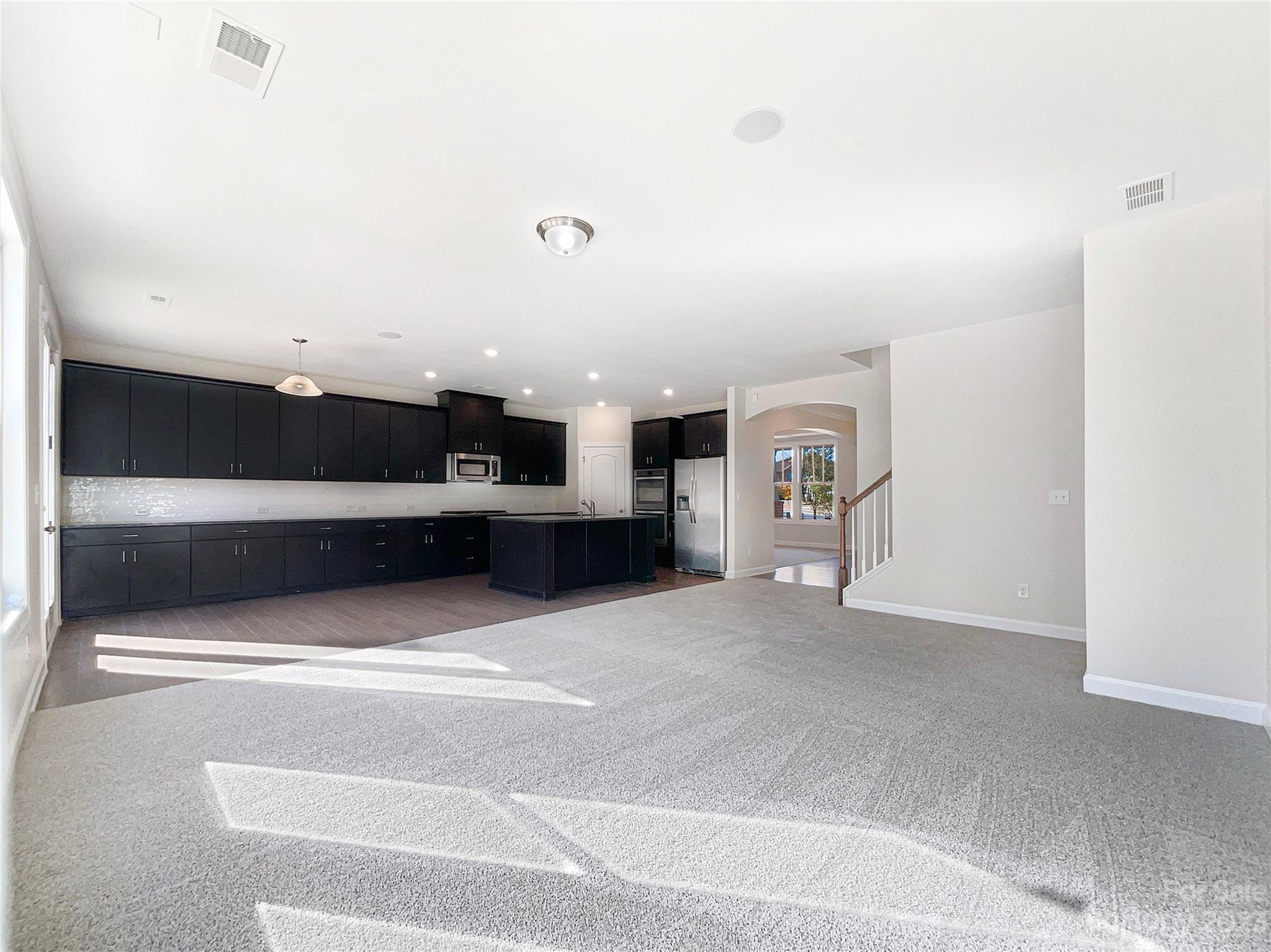 Churchill Farms - Residential