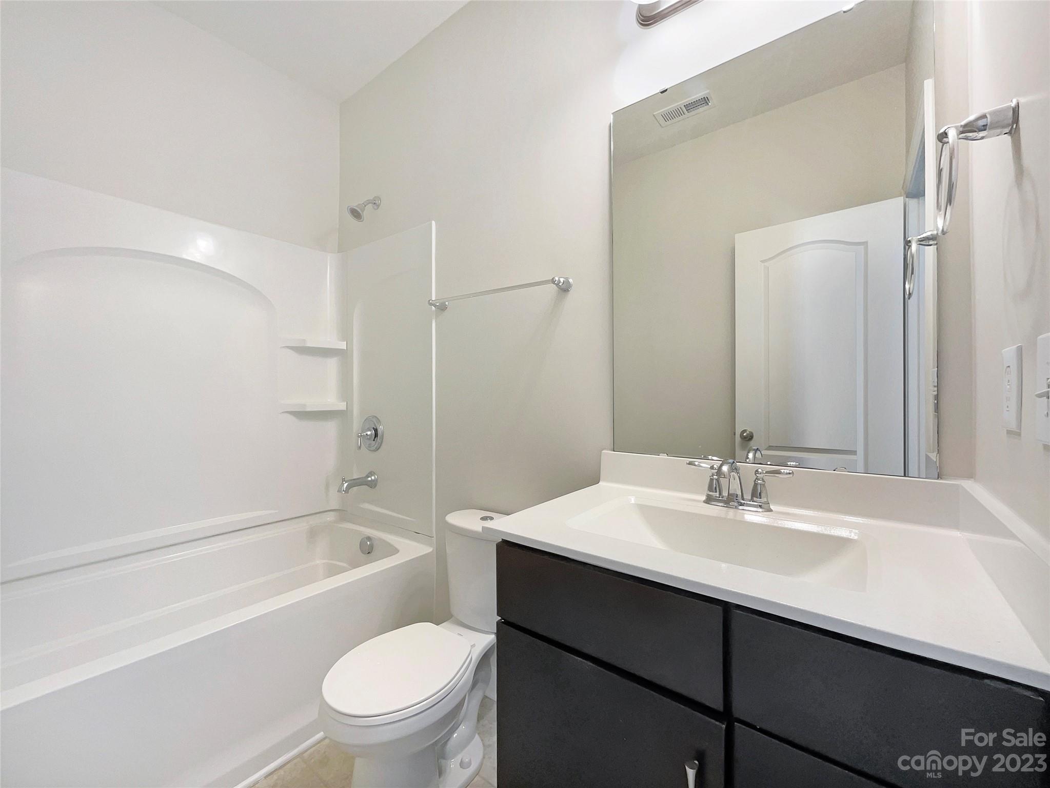 Churchill Farms - Residential