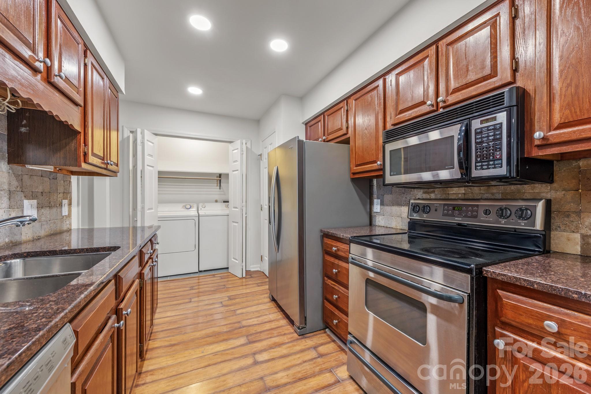 Colony Crossing - Residential