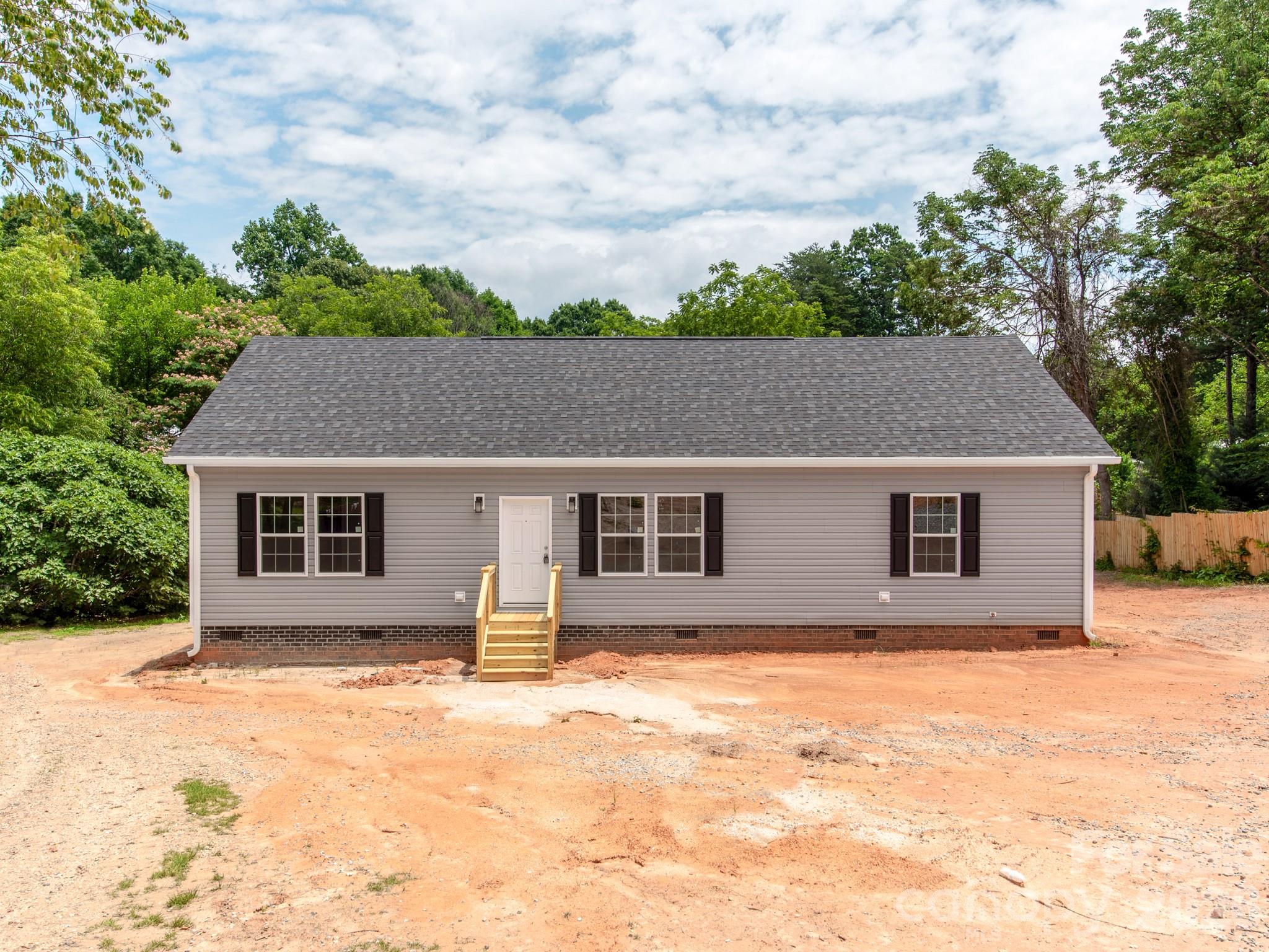 391 Stutts Road