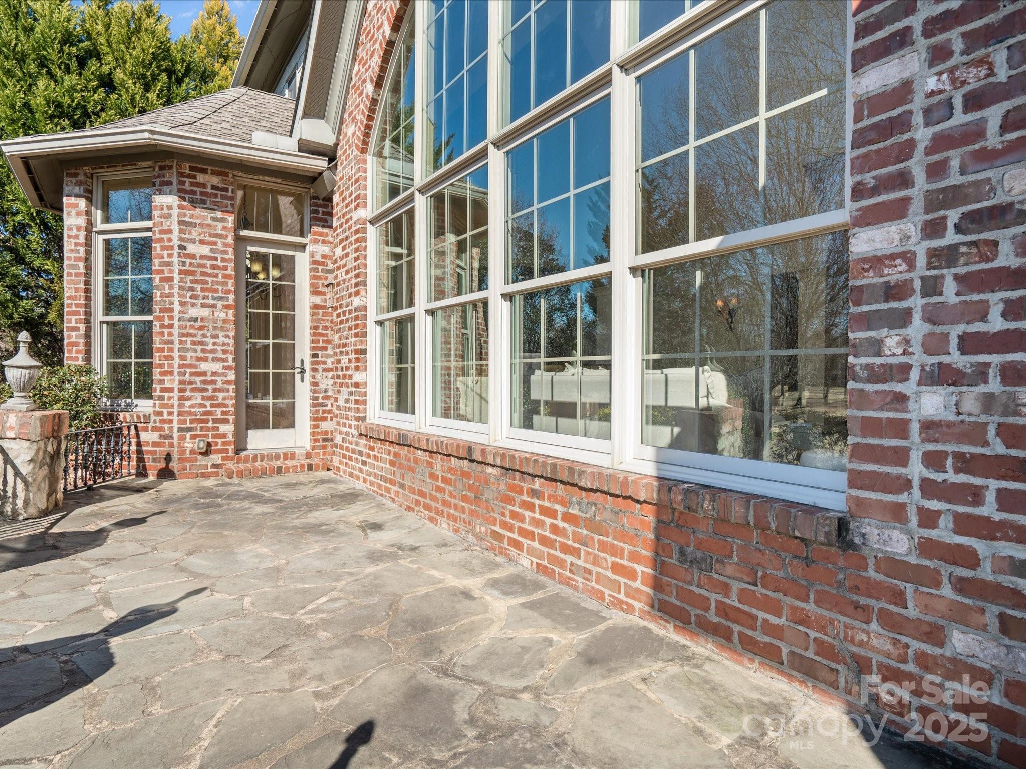 Emerald Lake - Residential