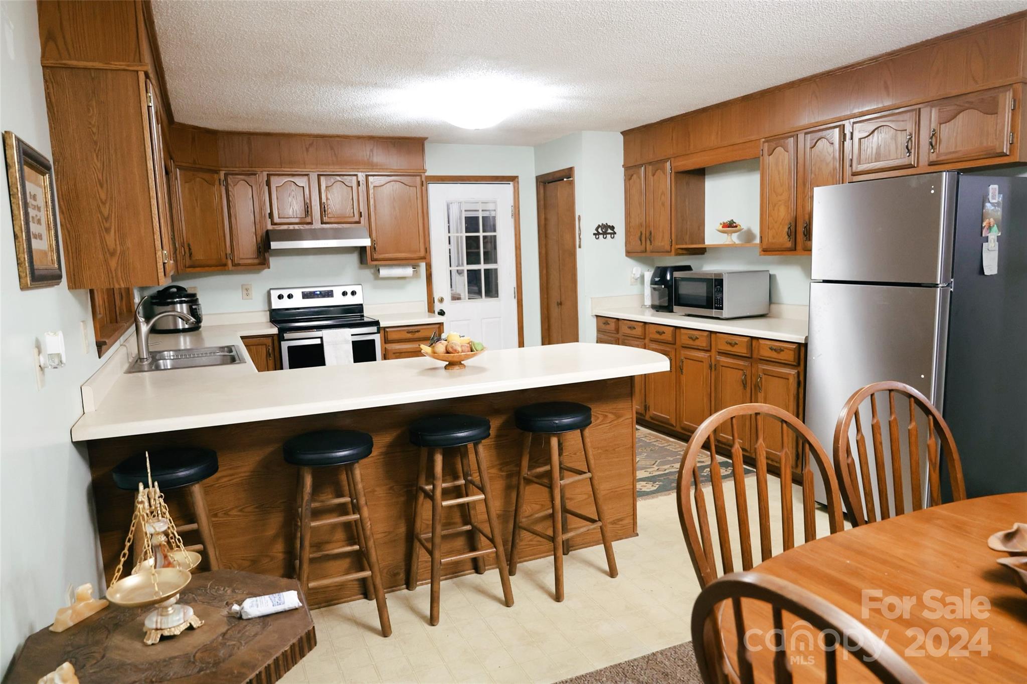 636 Maple Creek Road